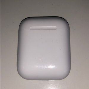 Apple Airpods (barely used!)